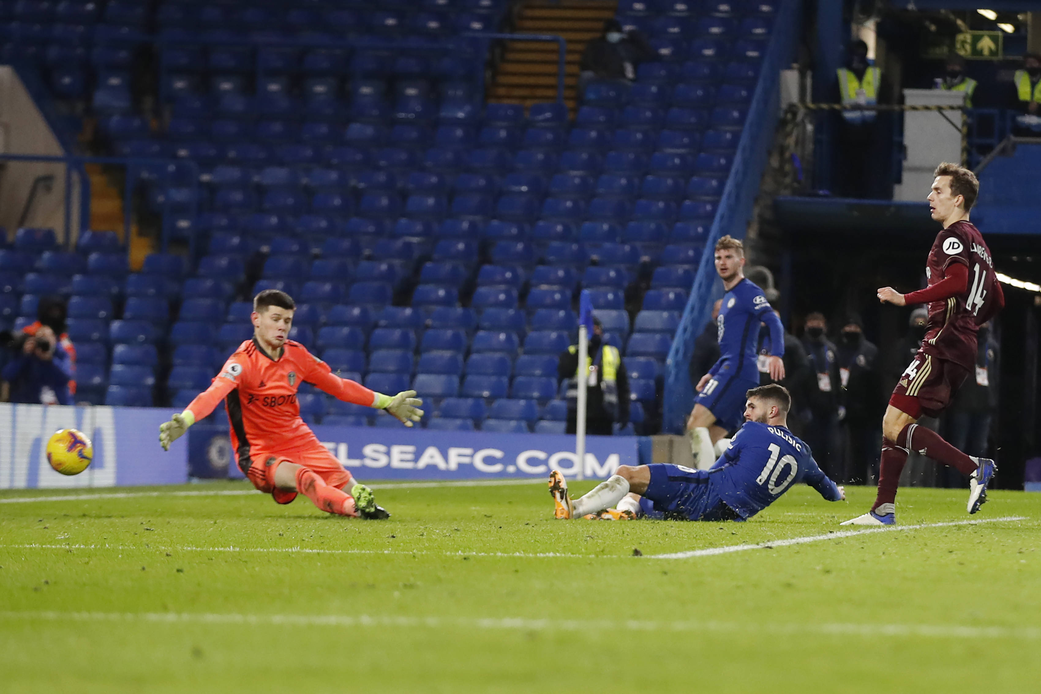 这更增加了 这更增加了